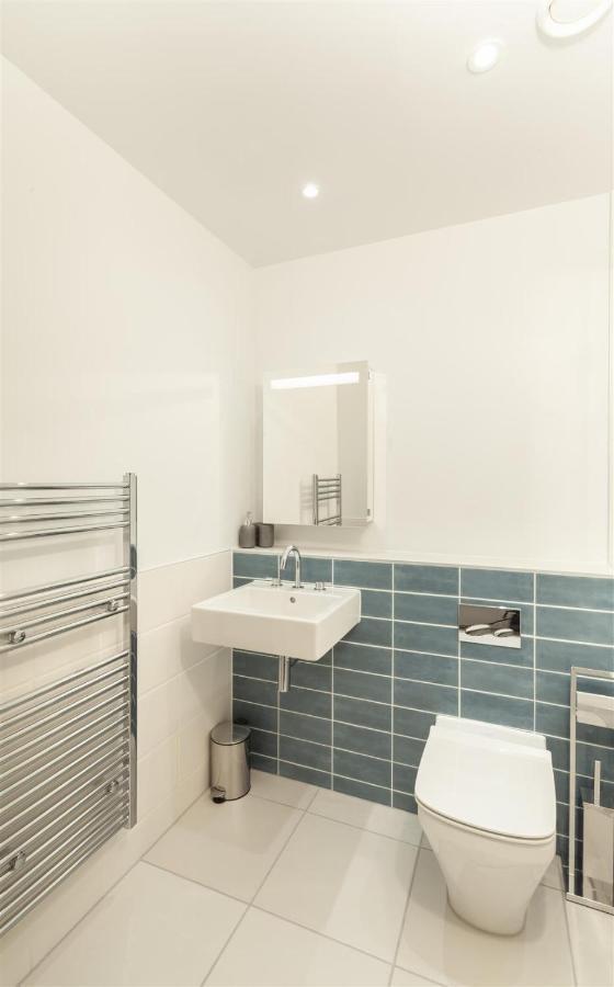 5 Putsborough - Luxury Apartment At Byron Woolacombe, Only 4 Minute Walk To Woolacombe Beach! Exterior foto